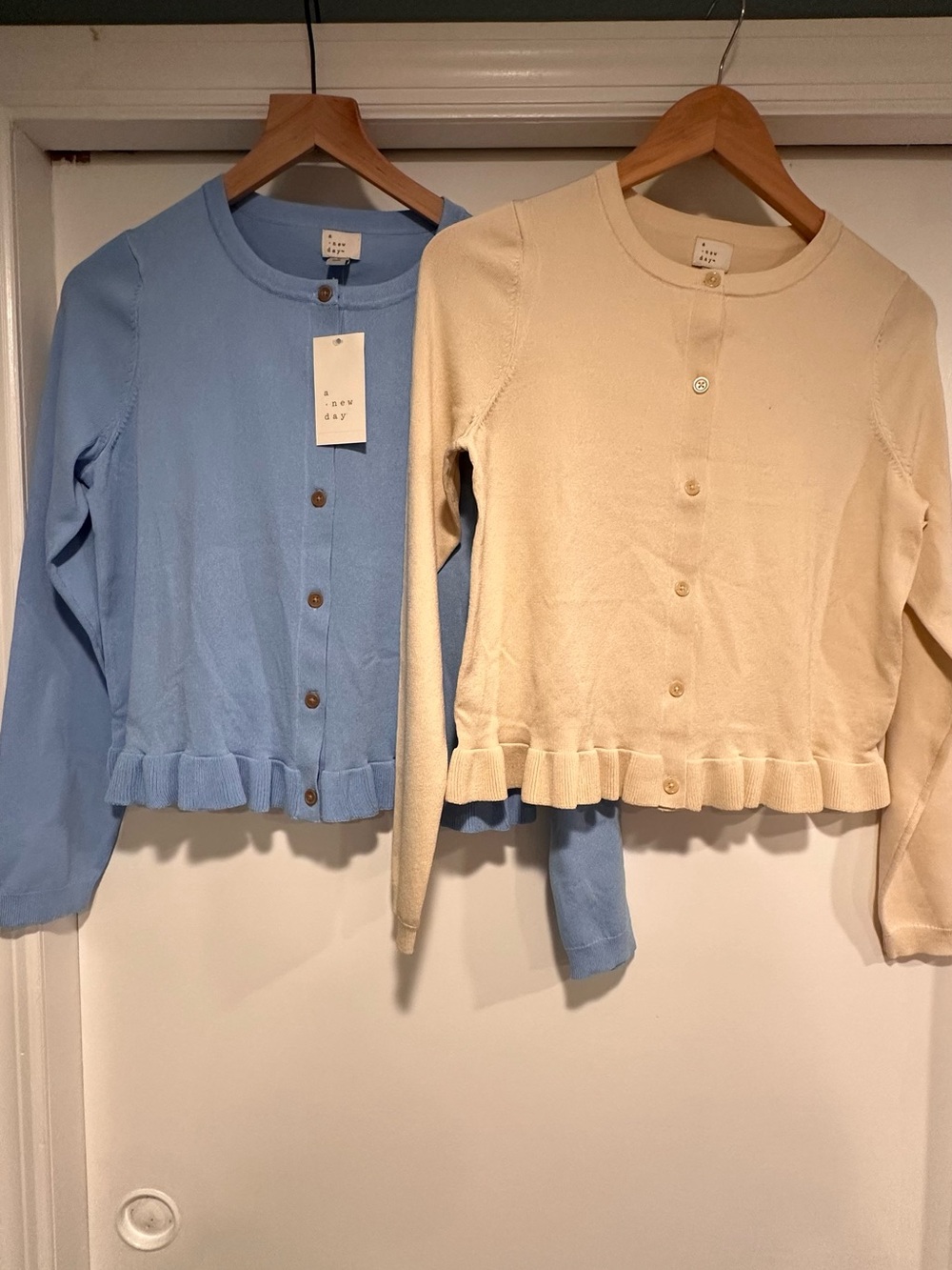 2 Sweater cardigan set combo blue and creme color new